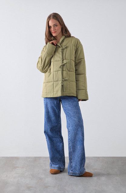 Chaqueta Acolchada Cintas Pistacho