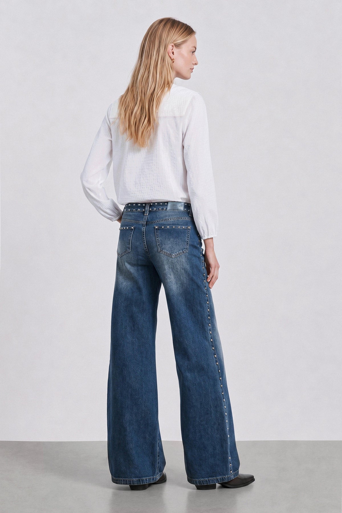 Pantalón Pretina Tachas Light Blue