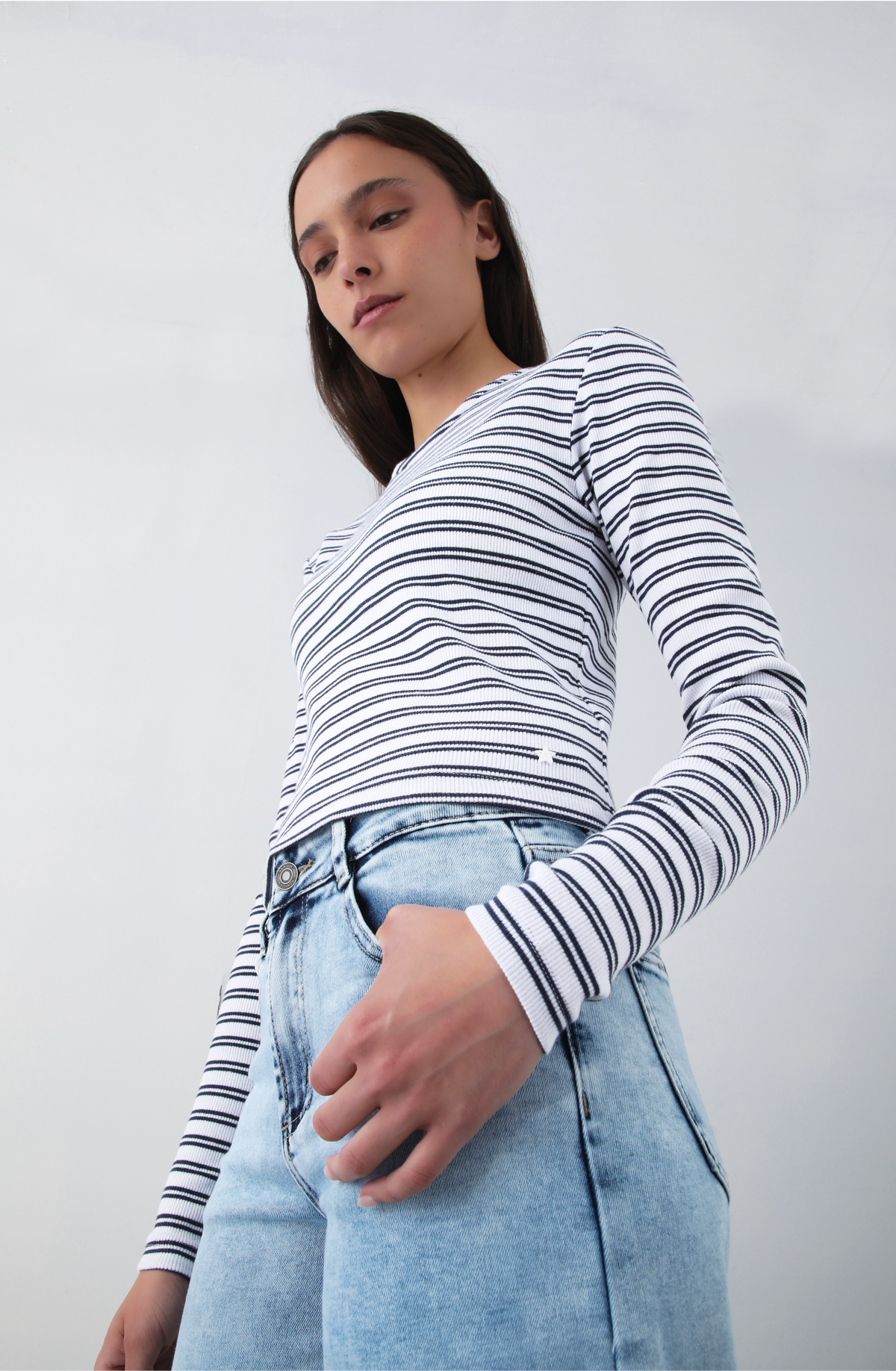 Camiseta Manga Larga Lineas White