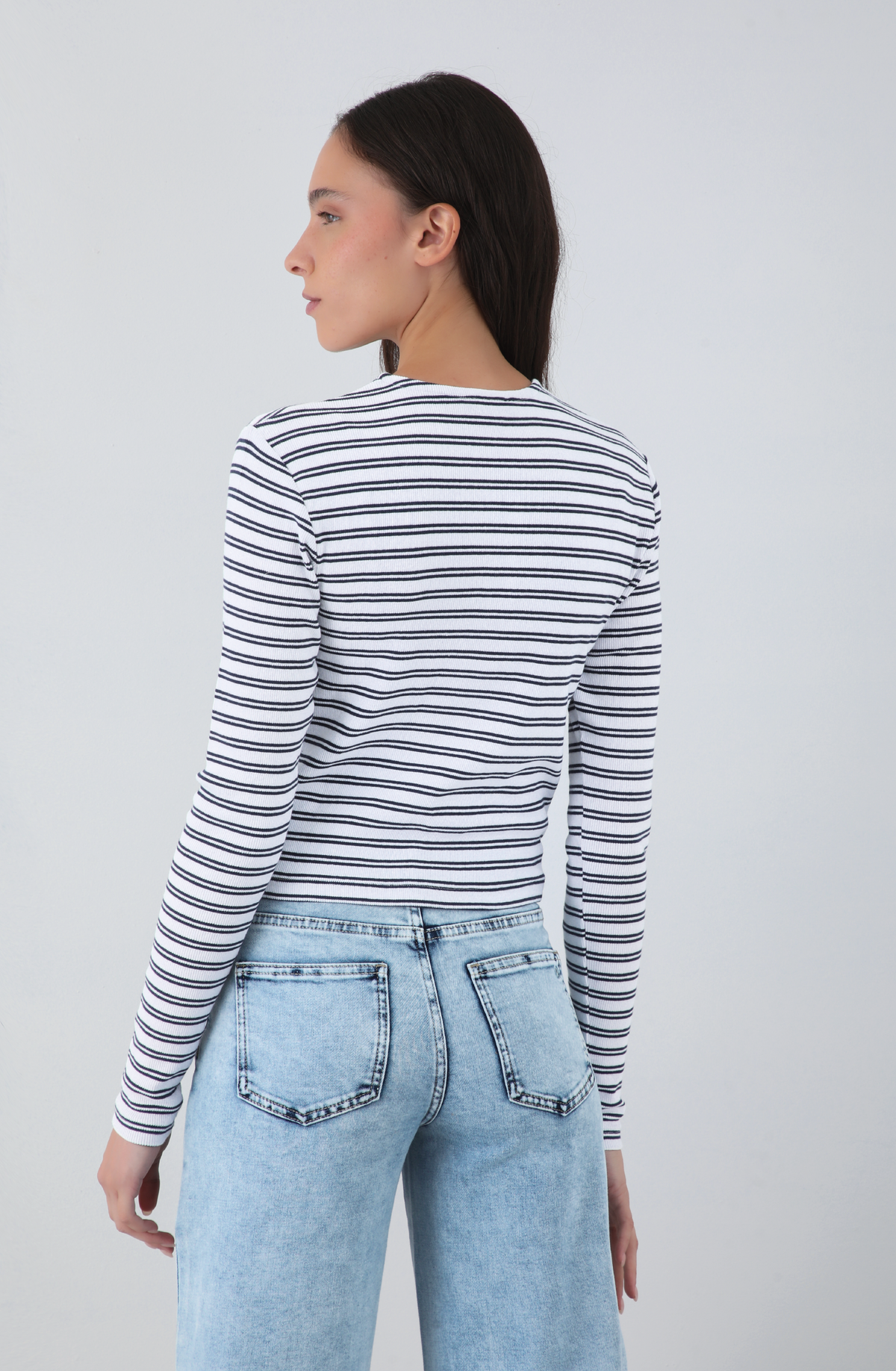 Camiseta Manga Larga Lineas White