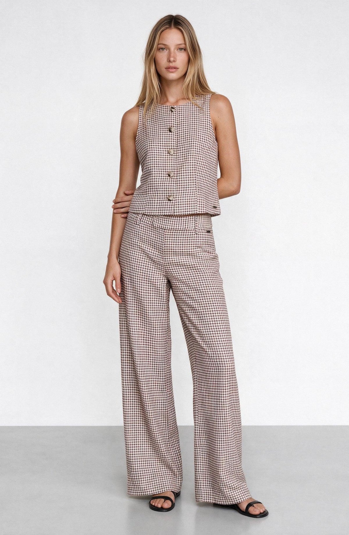 Vest Cuadros Print Ecru