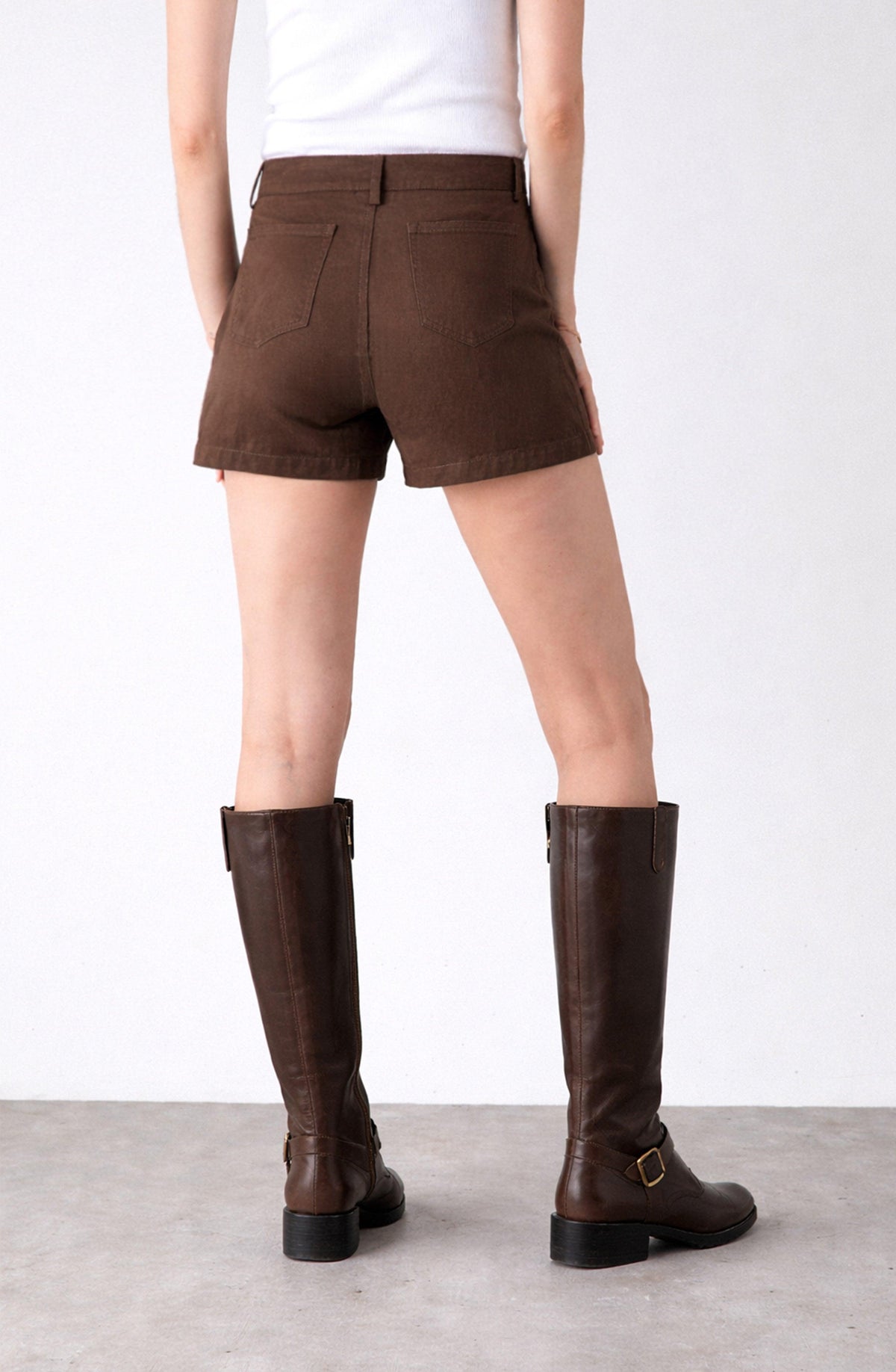 Short Tachas Brown